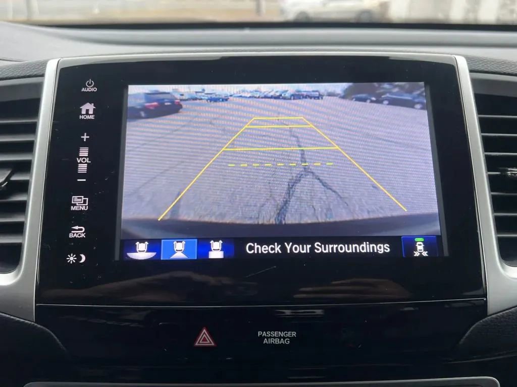 Used 2017 Honda Pilot Elite image 44