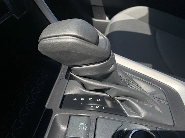 Used 2025 Toyota RAV4 XLE AWD/4WD image 25