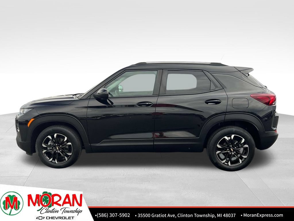 Certified 2023 Chevrolet TrailBlazer LT FWD image 3