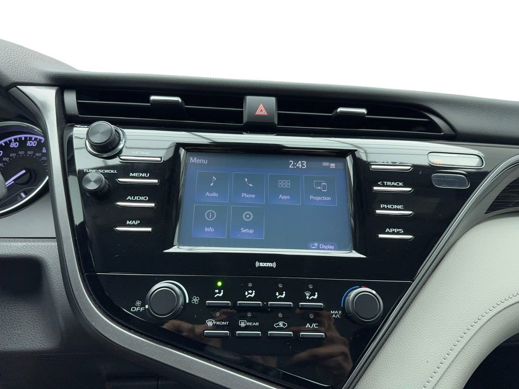 Used 2020 Toyota Camry LE image 21