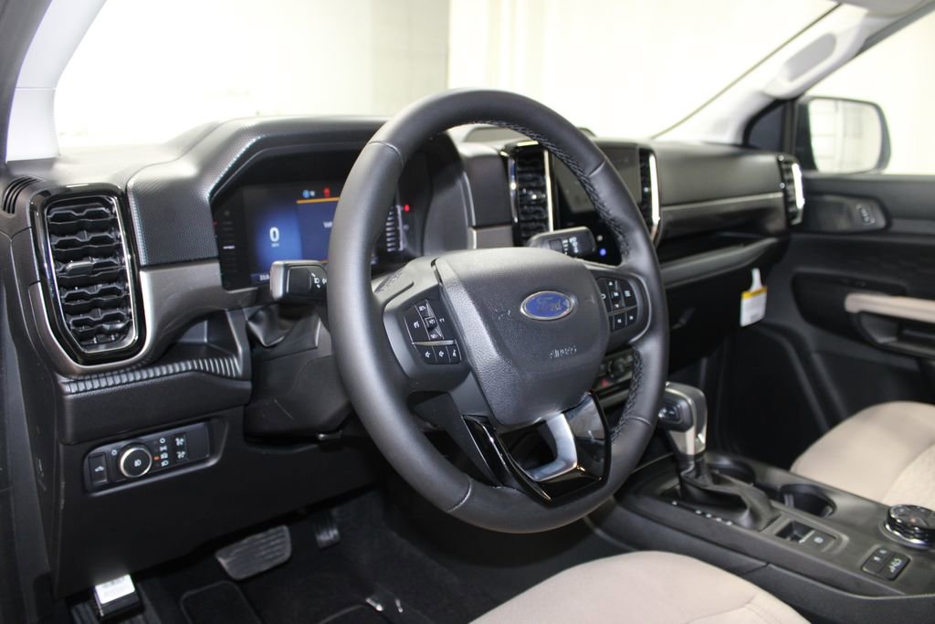 New 2026 Ford Ranger XLT w/ Equipment Group 301A High image 17