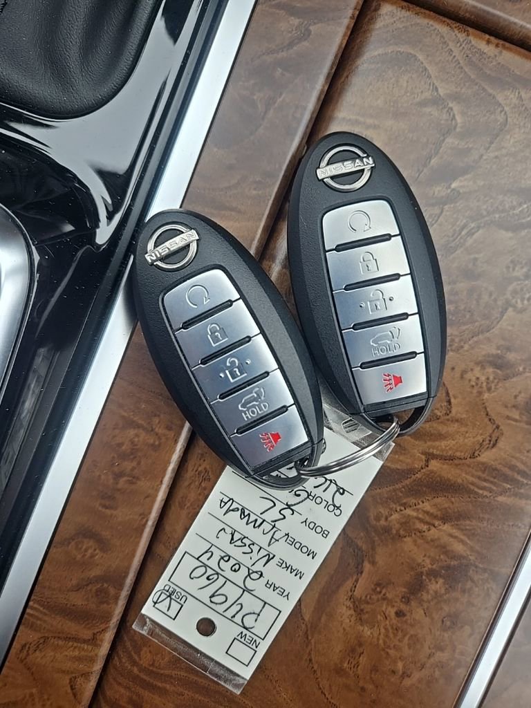 Used 2024 Nissan Armada SL w/ Captain's Chairs Package image 52