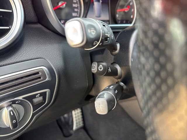 Used 2018 Mercedes-Benz GLC 300 4MATIC image 21