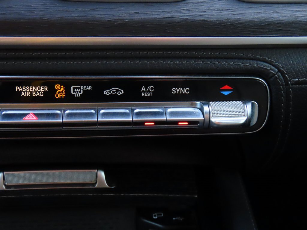 Used 2021 Mercedes-Benz GLS 580 4MATIC image 35