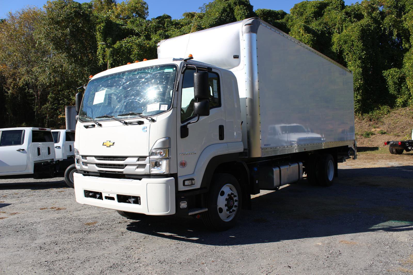 New 2025 Chevrolet Low Cab Forward 6500XD image 2