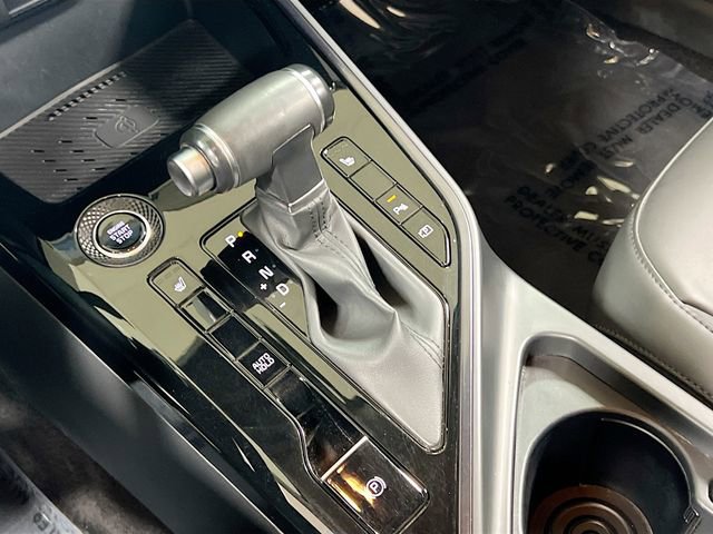 Certified 2023 Kia Niro EX image 17