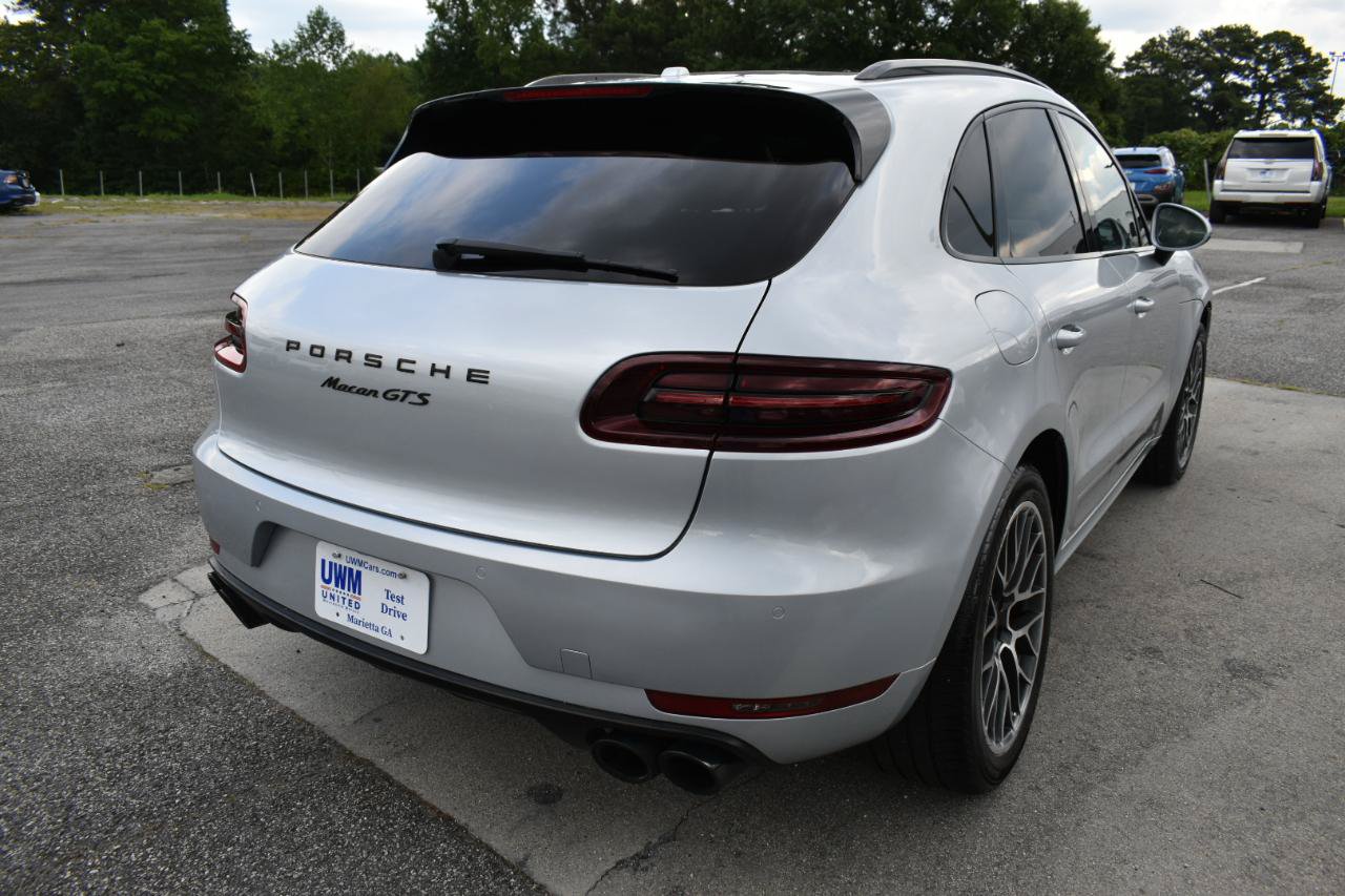 Used 2017 Porsche Macan GTS AWD/4WD image 6