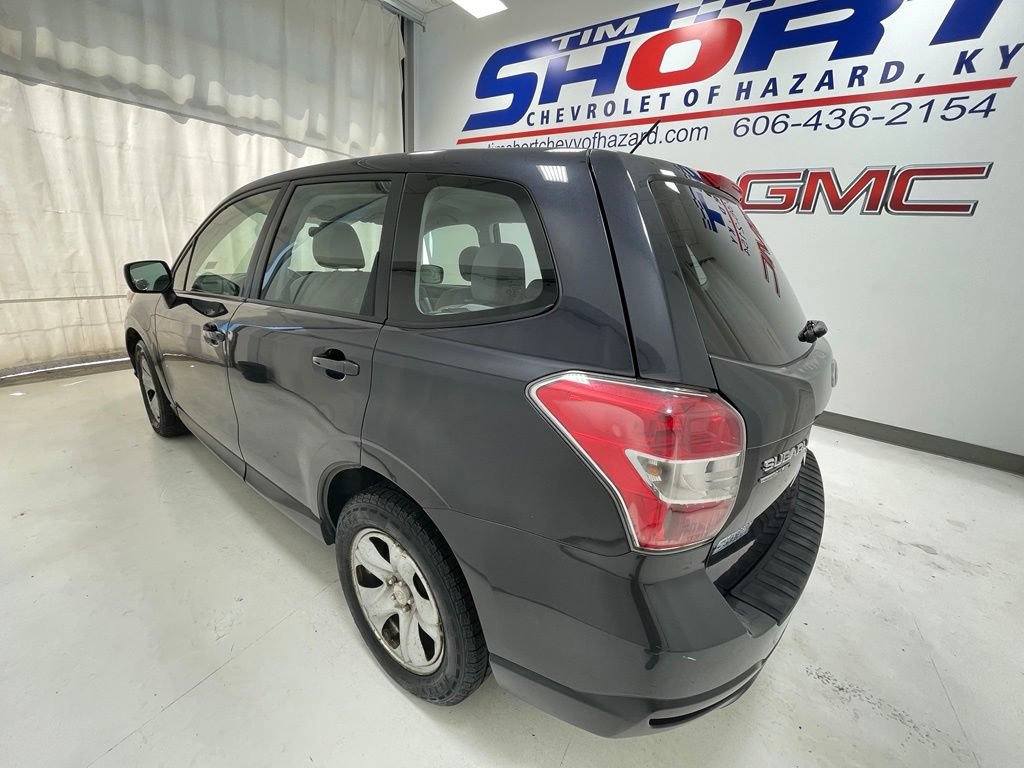 Used 2014 Subaru Forester 2.5i AWD/4WD image 6