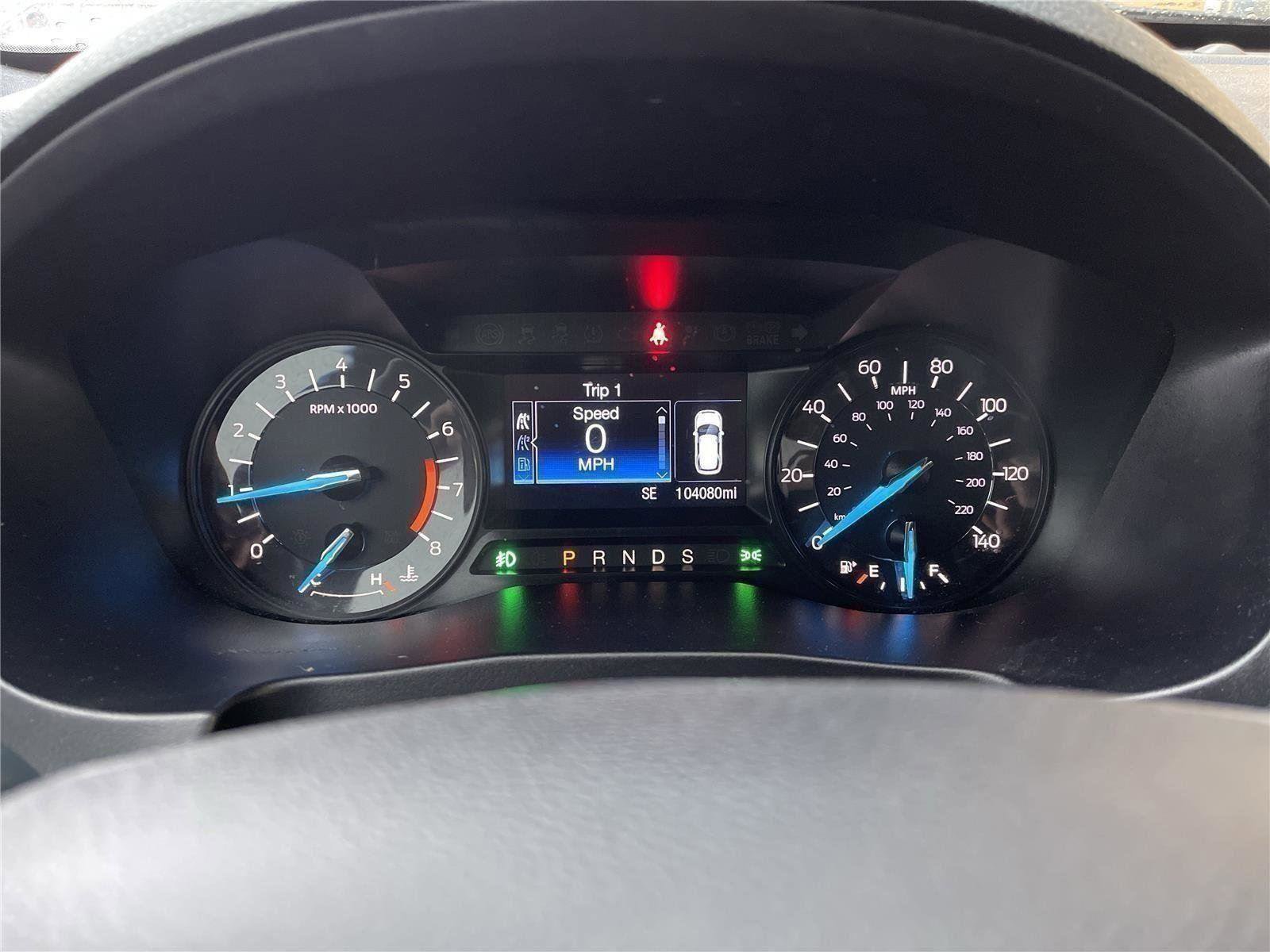 Used 2017 Ford Explorer XLT image 21