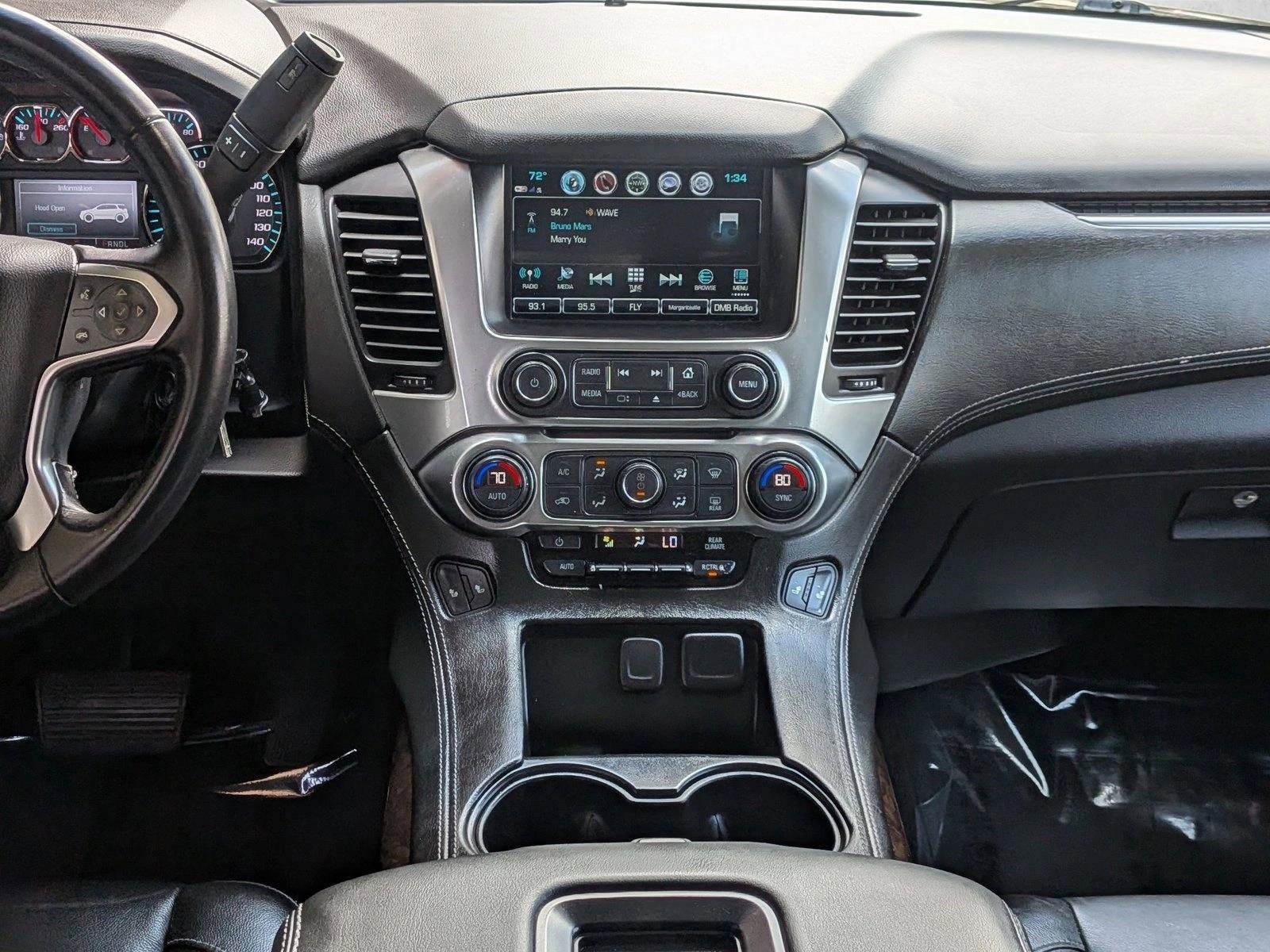 Used 2020 Chevrolet Suburban LT AWD/4WD image 14