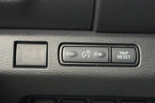 New 2026 Nissan Frontier SV w/ Tow Package RWD image 28