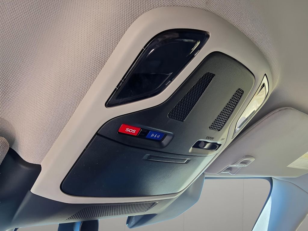 Used 2023 Subaru Outback Premium image 22