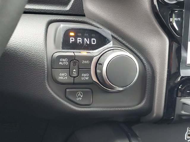 New 2026 RAM 1500 Big Horn AWD/4WD image 24