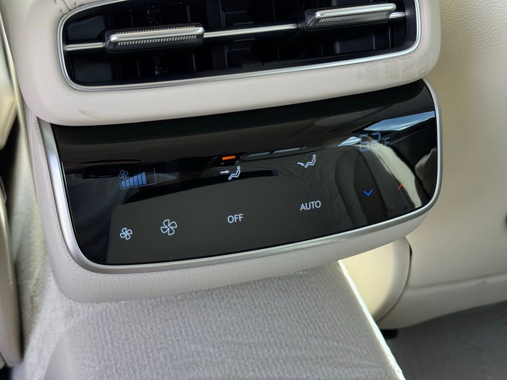 Used 2025 Genesis G80 2.5T Sport Prestige image 25