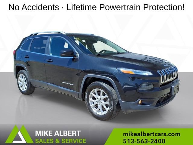 Used 2016 Jeep Cherokee Latitude image 1