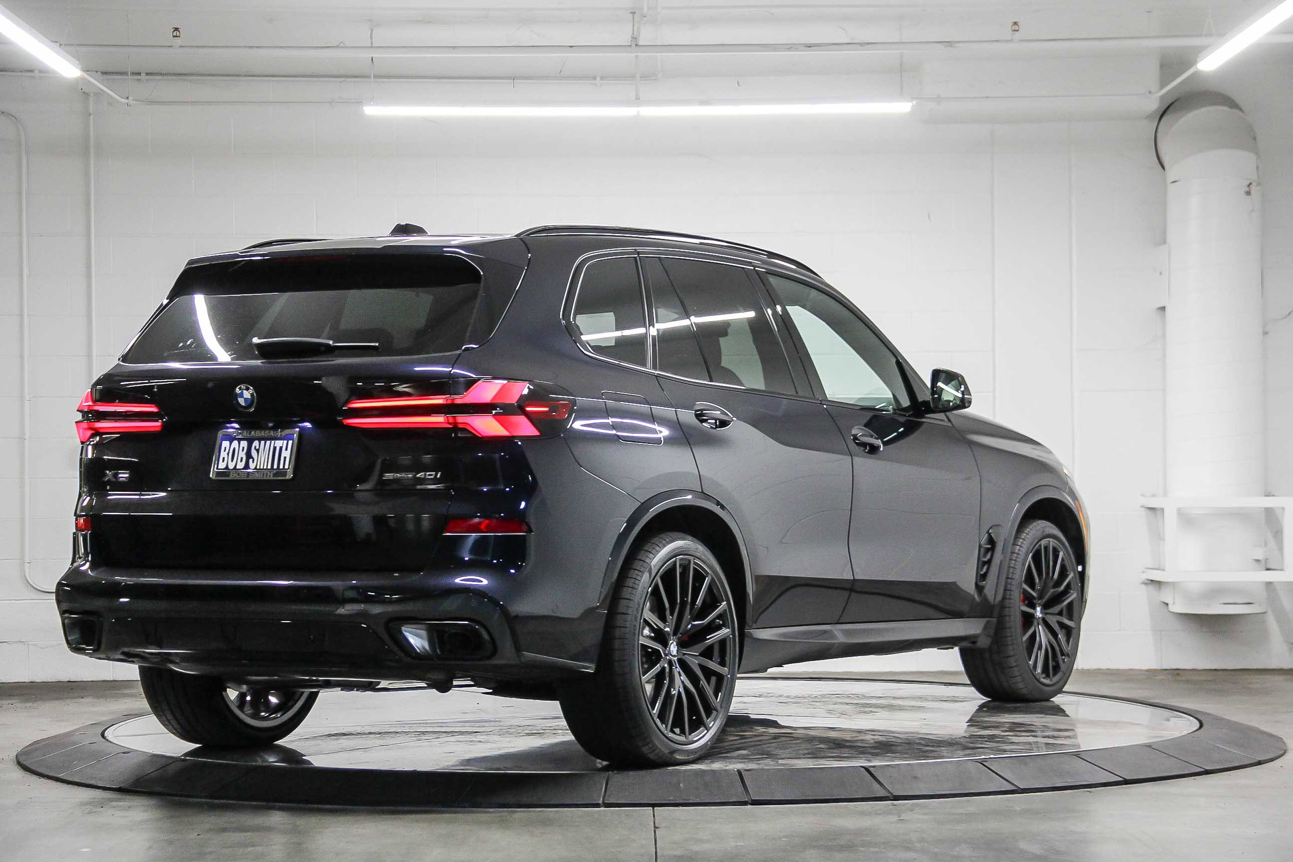 New 2026 BMW X5 sDrive40i w/ M Sport Package RWD image 6