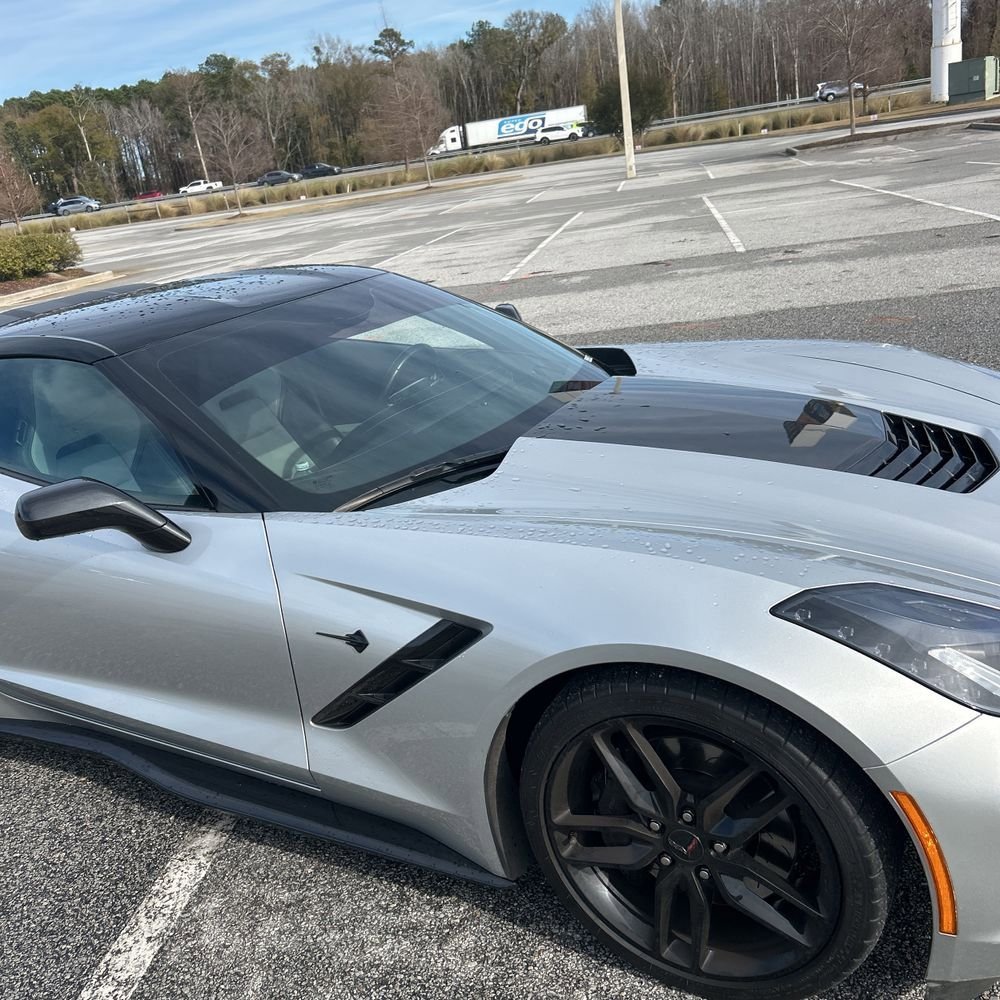 Used 2016 Chevrolet Corvette Stingray Coupe w/ 2LT Preferred Equipment Group image 12