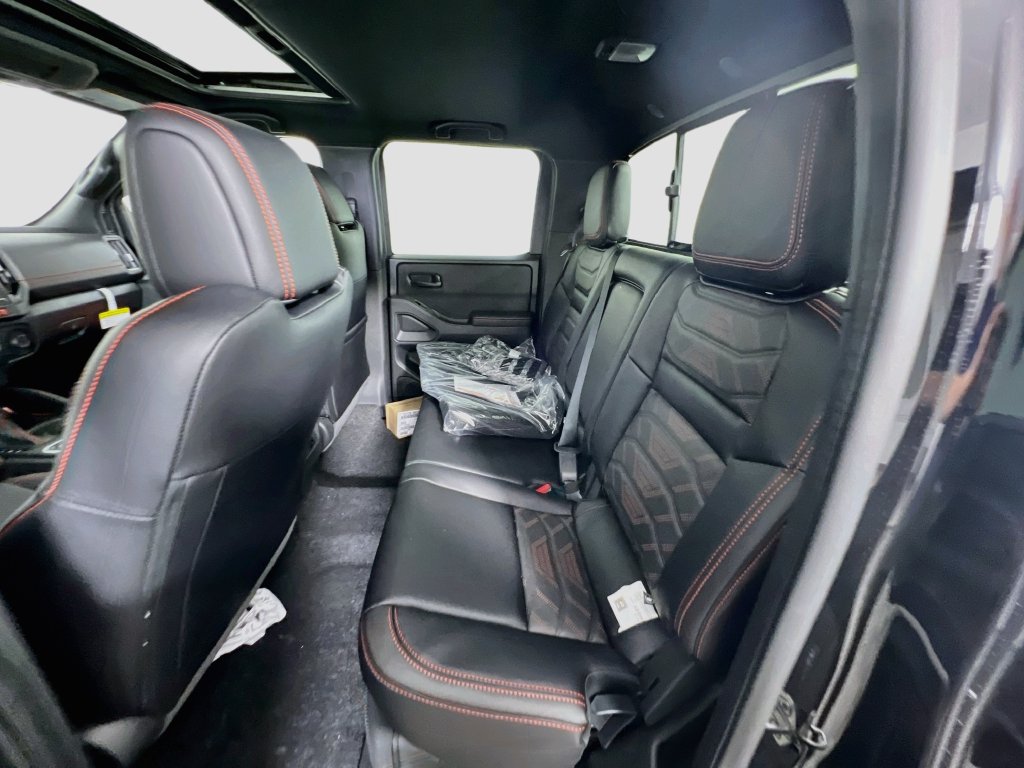 New 2027 Nissan Frontier PRO-4X AWD/4WD image 24