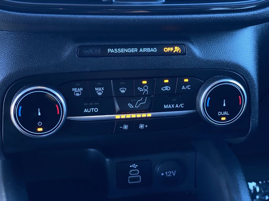 Used 2024 Ford Escape ST-Line image 12