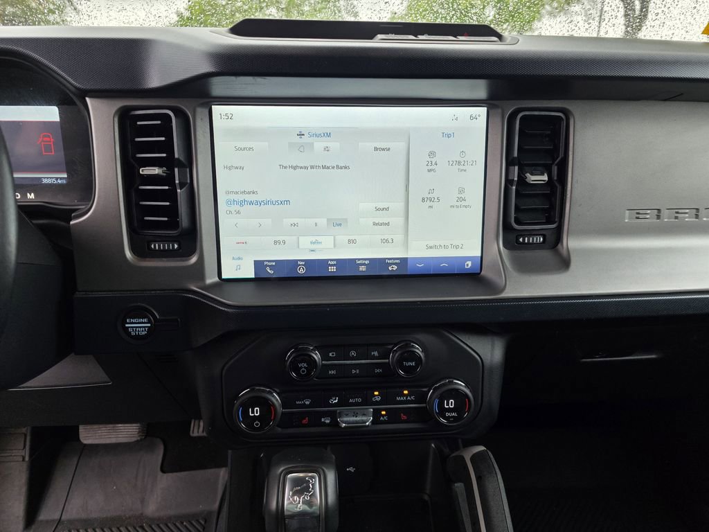 Used 2023 Ford Bronco Outer Banks image 21