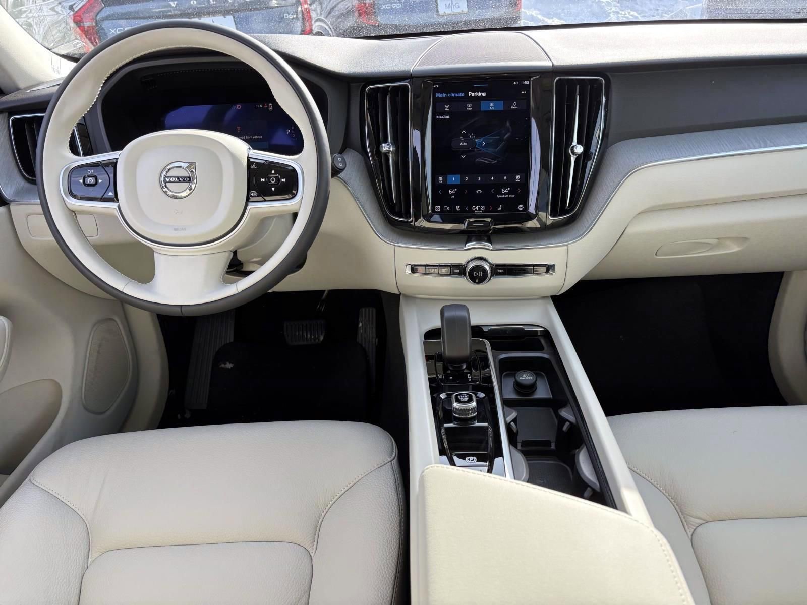 Used 2025 Volvo XC60 B5 Plus w/ Climate Package image 27