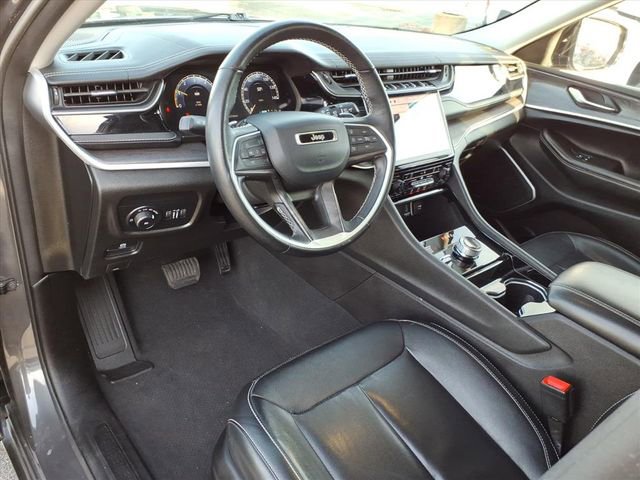Used 2022 Jeep Grand Cherokee L Limited image 3
