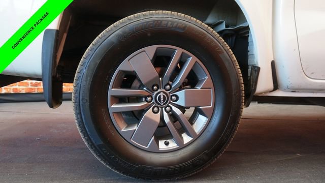 Certified 2025 Nissan Frontier SV w/ SV Convenience Package AWD/4WD image 87