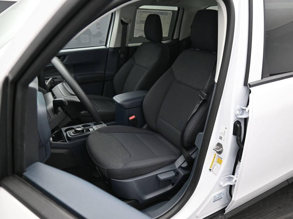 New 2026 Ford Maverick XL FWD image 8