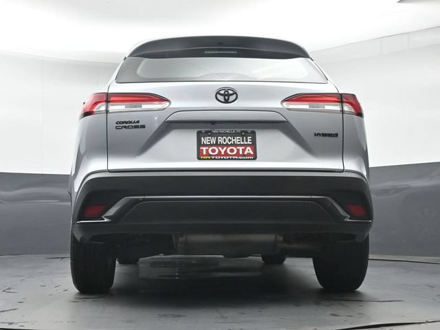 Certified 2024 Toyota Corolla Cross AWD Hybrid image 32