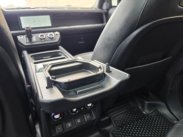 Used 2022 Land Rover Defender 110 X-Dynamic HSE AWD/4WD image 43