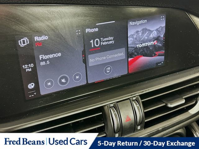 Used 2023 Alfa Romeo Giulia Ti image 17