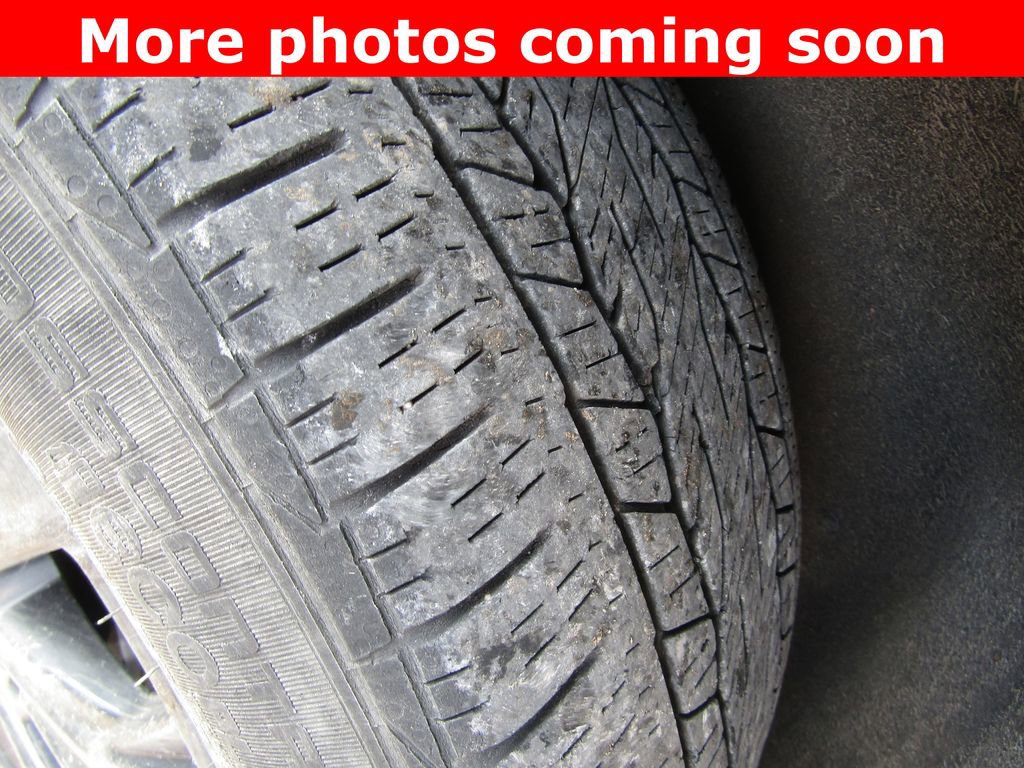 Used 2023 Chevrolet Traverse RS w/ LPO, Floor Liner Package AWD/4WD image 10