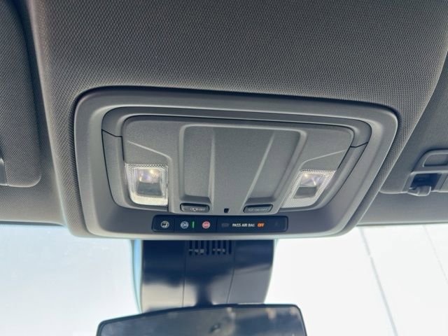 Used 2025 Chevrolet Silverado 1500 LT image 26