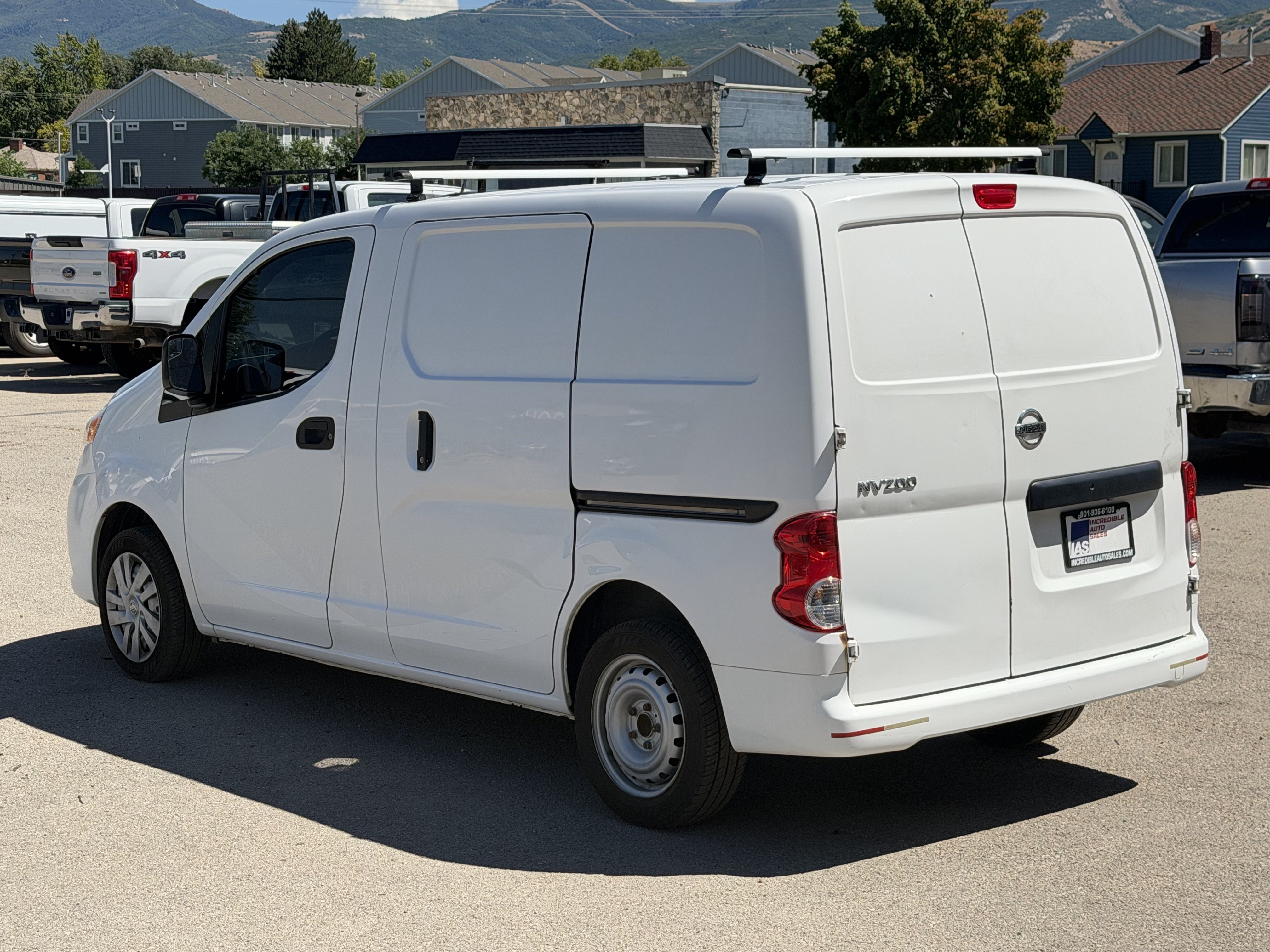 Used 2018 Nissan NV200 S FWD image 4