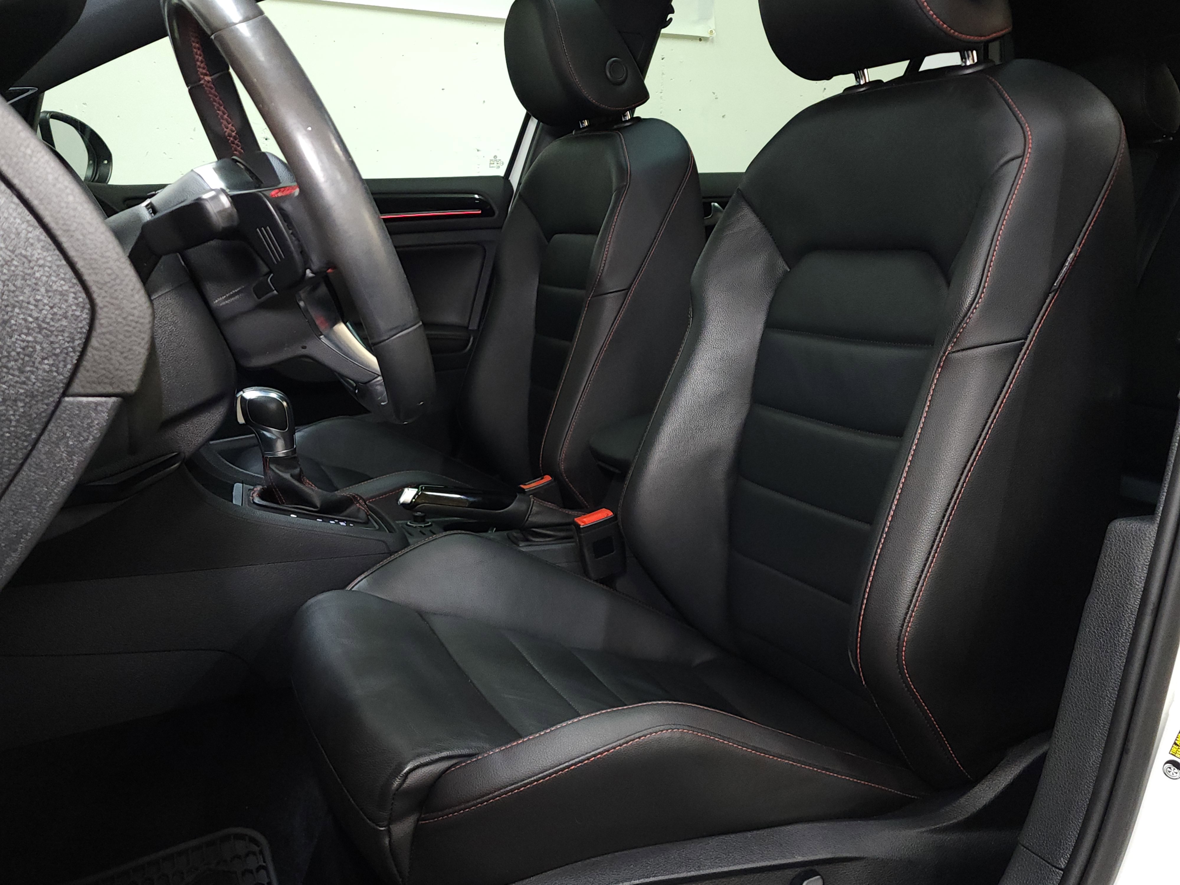 Used 2017 Volkswagen GTI Autobahn image 15