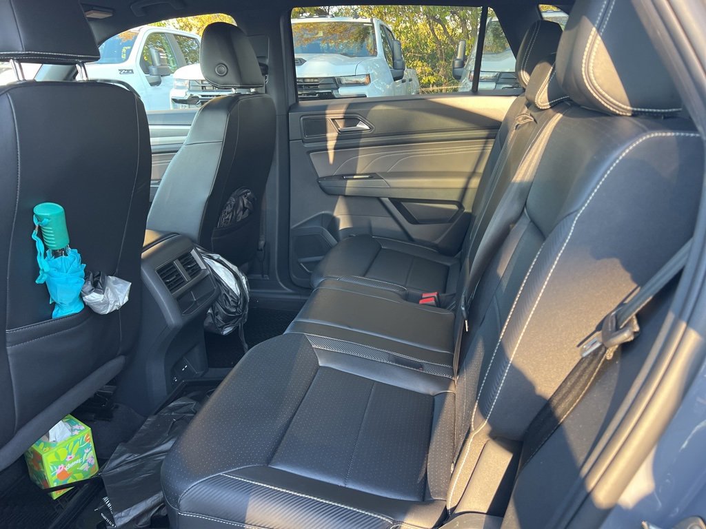 Used 2021 Volkswagen Atlas Cross Sport SE image 9