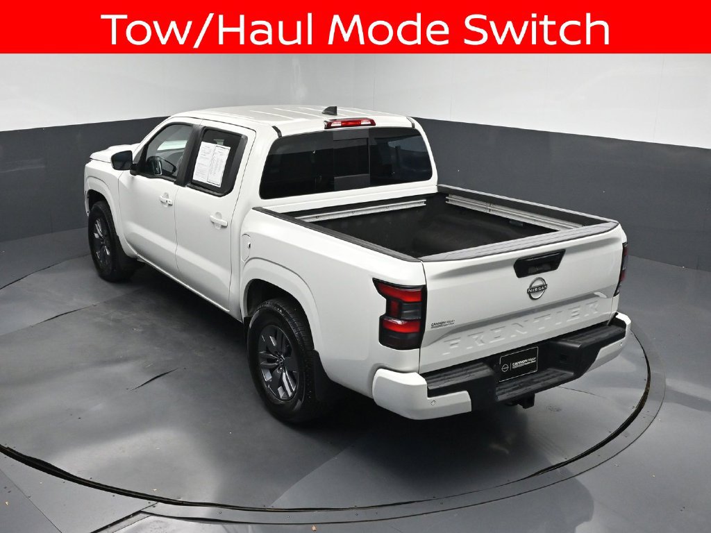 Used 2025 Nissan Frontier SV w/ SV Convenience Package RWD image 31