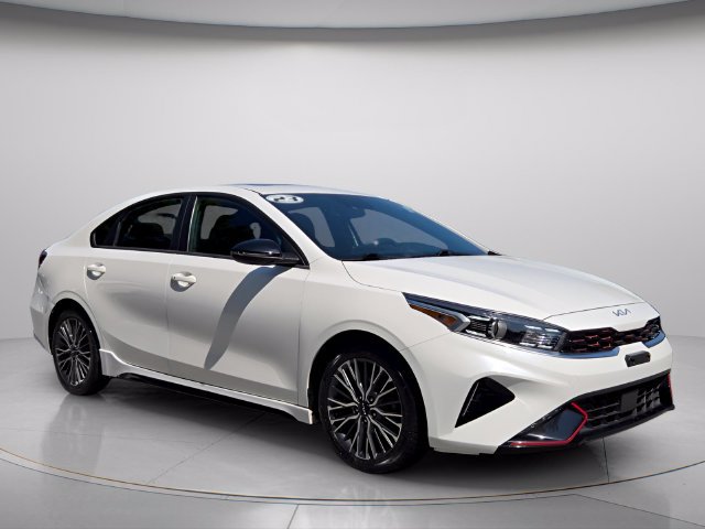 Used 2023 Kia Forte GT-Line w/ GT-Line Premium Package FWD image 9