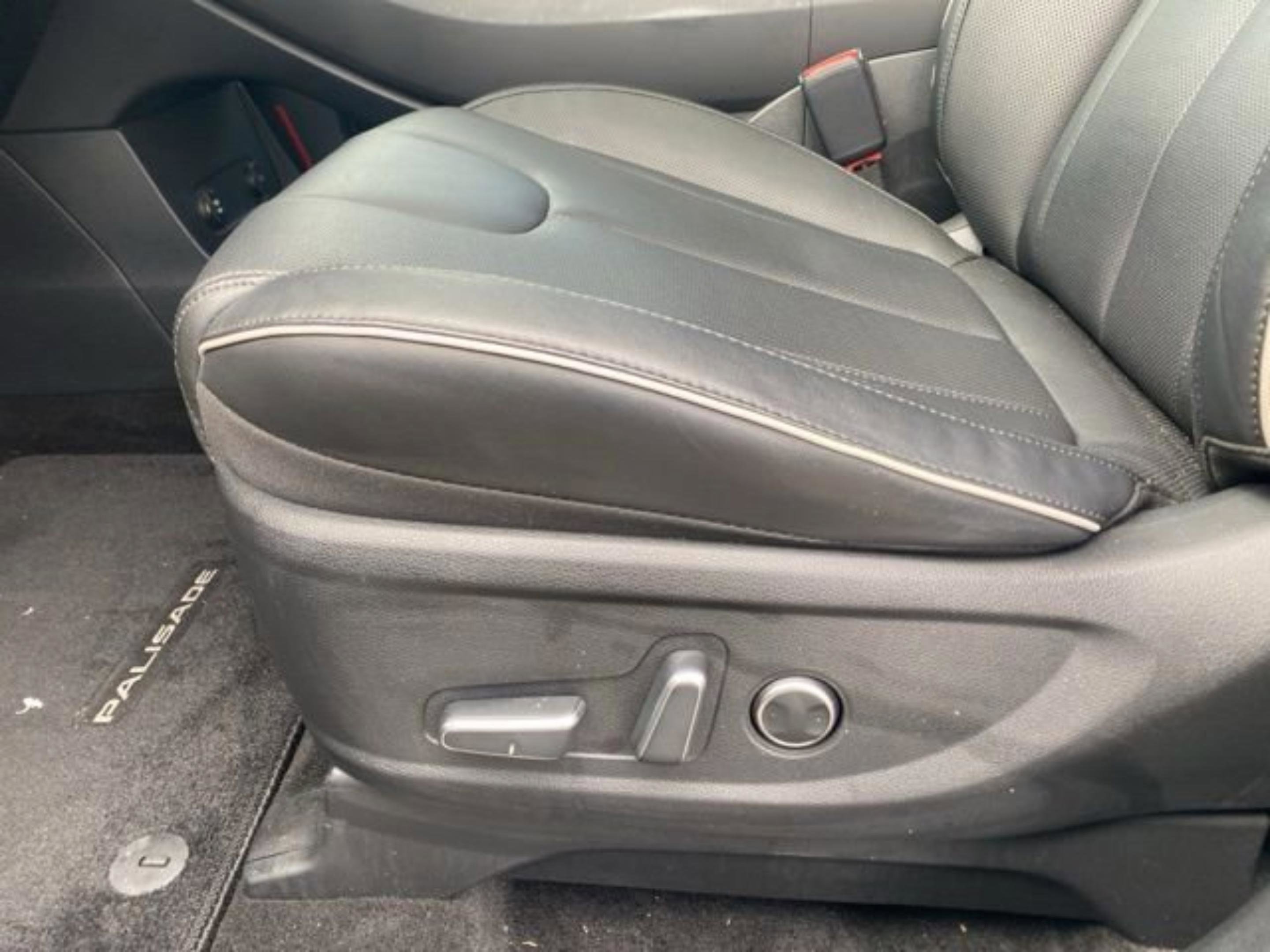 Used 2024 Hyundai Palisade XRT FWD image 16