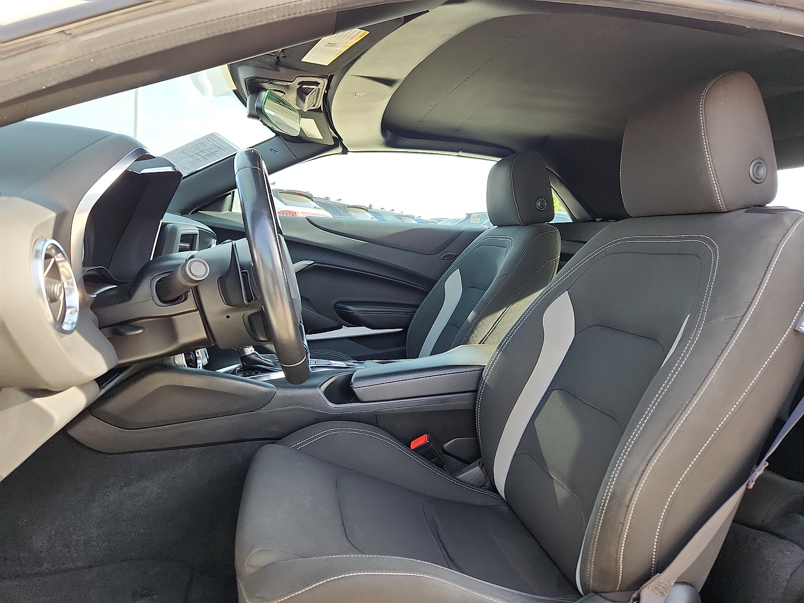 Used 2023 Chevrolet Camaro LT image 13