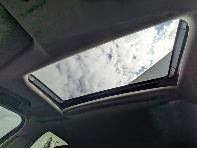 Used 2022 Honda Civic EX image 15