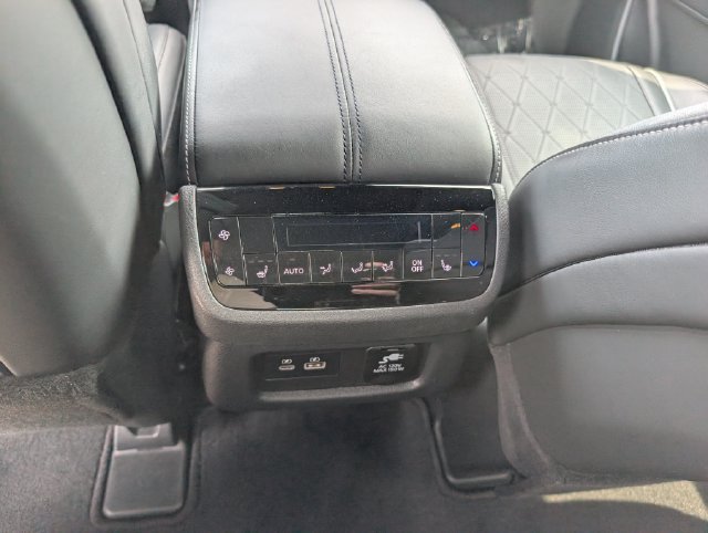 Used 2025 INFINITI QX60 Autograph w/ Cargo Package AWD/4WD image 21
