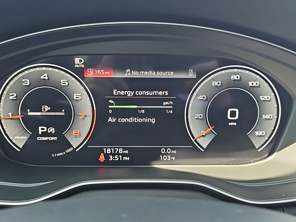 Used 2023 Audi Q5 2.0T Premium Plus AWD/4WD image 18