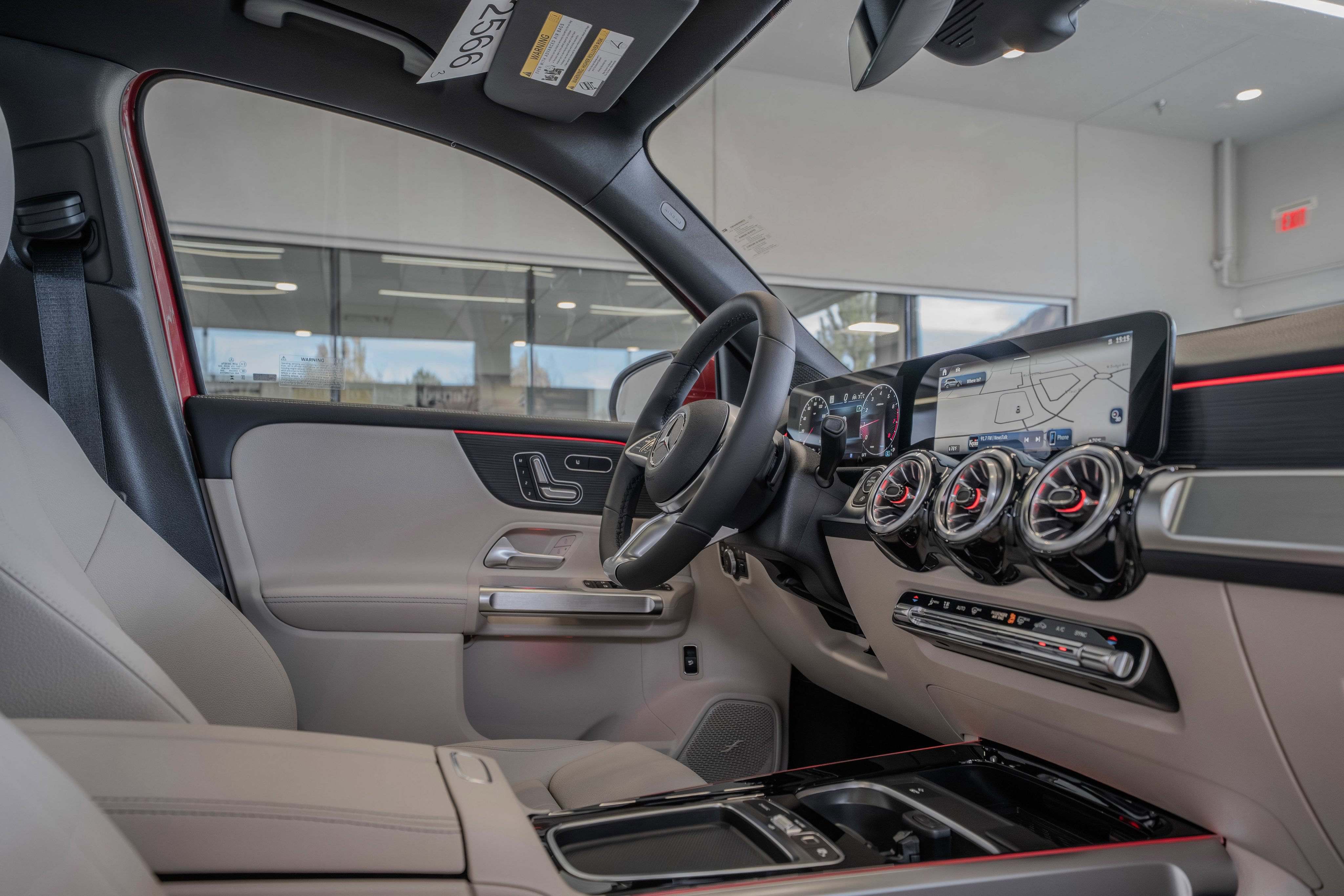 Certified 2026 Mercedes-Benz GLB 250 4MATIC image 18
