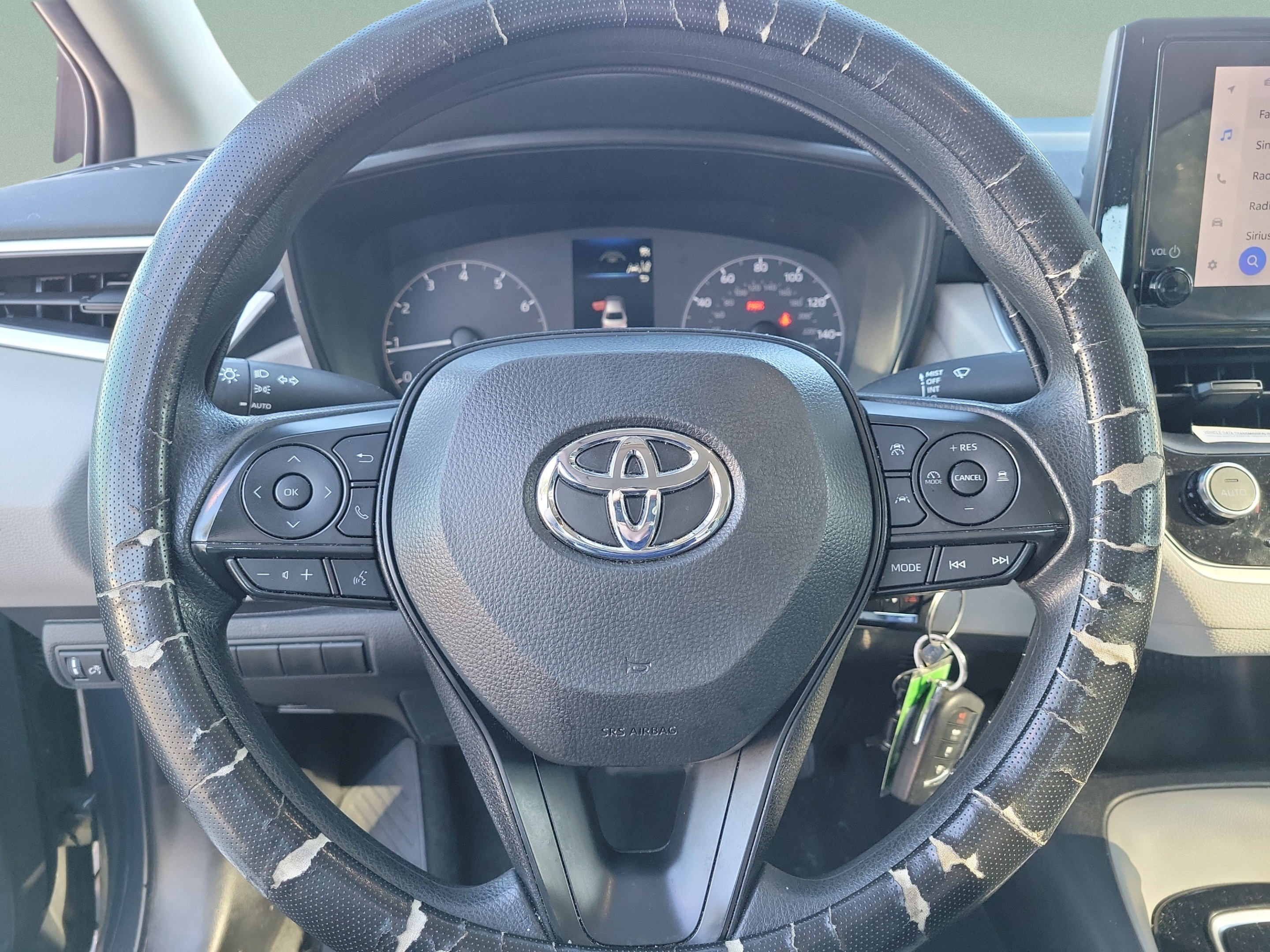 Used 2024 Toyota Corolla LE FWD image 16
