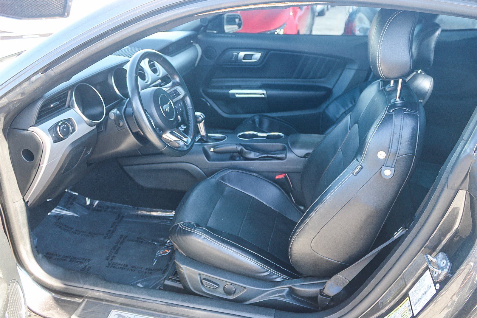 Used 2020 Ford Mustang Premium RWD image 18