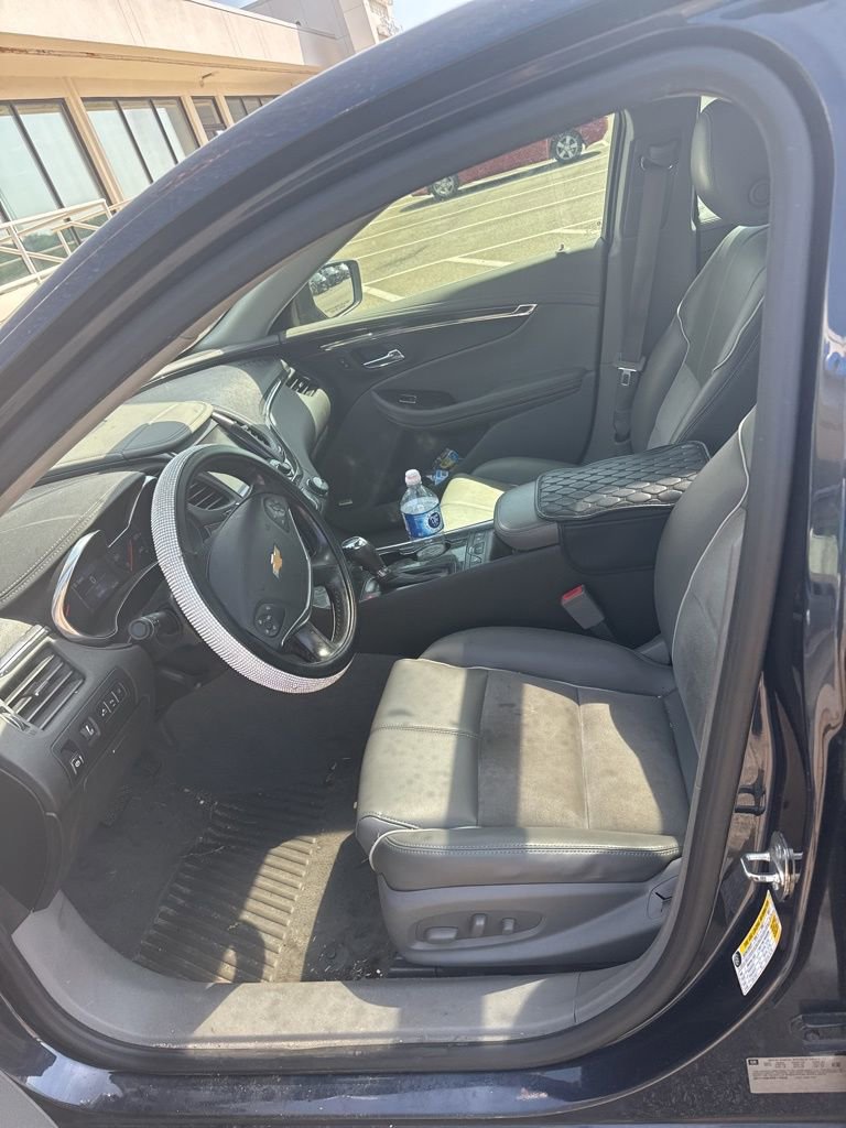 Used 2014 Chevrolet Impala LT FWD image 15