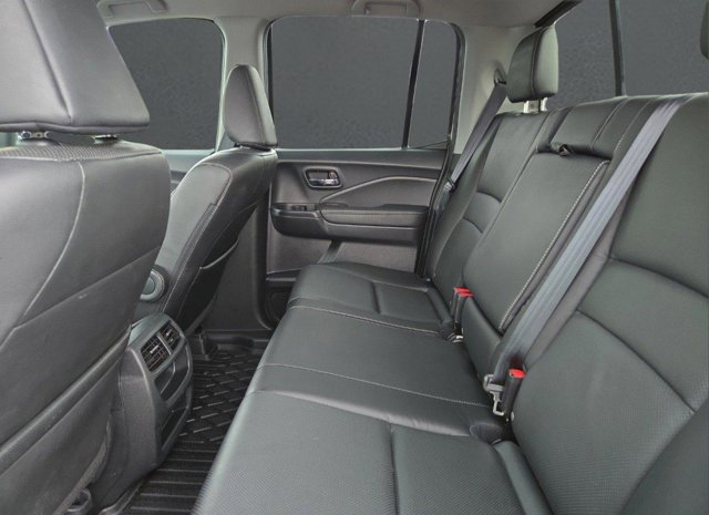 Used 2022 Honda Ridgeline RTL image 13