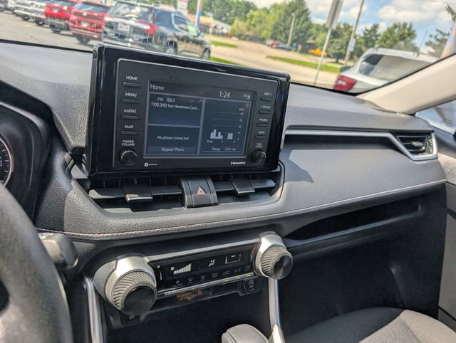 Used 2020 Toyota RAV4 LE w/ All Weather Liner Package AWD/4WD image 21