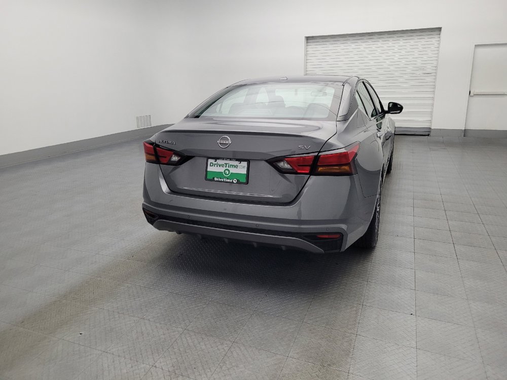 Used 2024 Nissan Altima 2.5 SV image 7